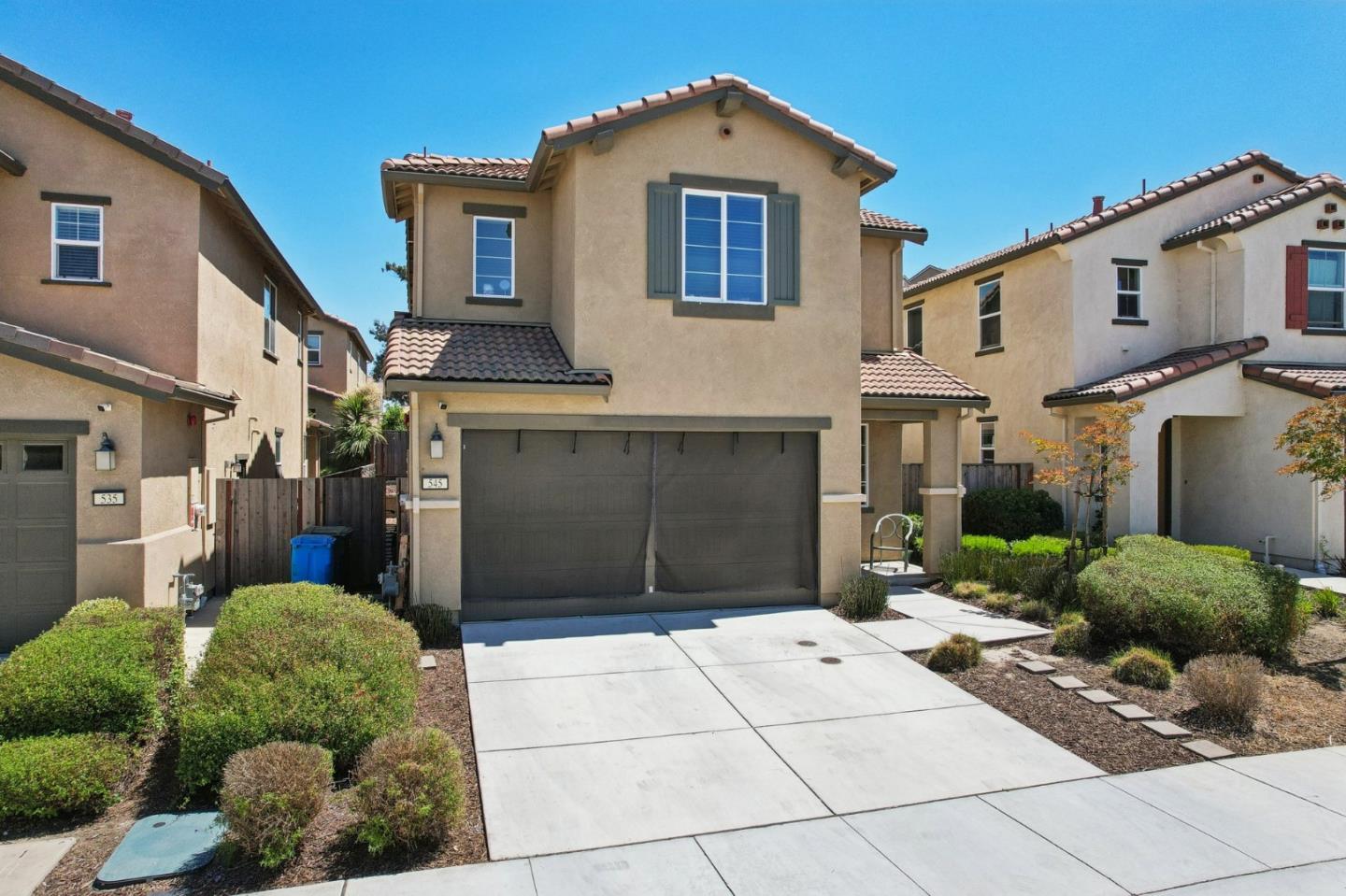 Detail Gallery Image 28 of 46 For 545 Shearwater St, Hollister,  CA 95023 - 3 Beds | 2/1 Baths