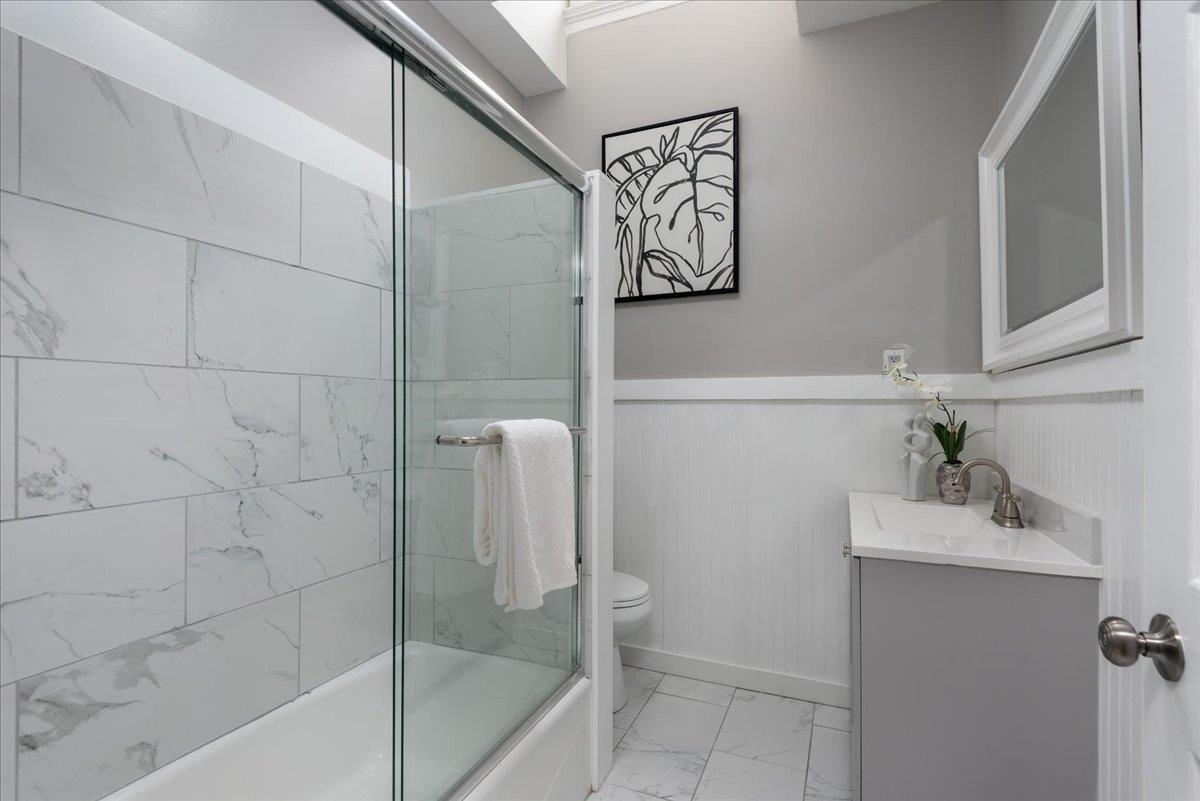 Detail Gallery Image 22 of 34 For 551 5th Ave, San Francisco,  CA 94118 - 5 Beds | 3 Baths