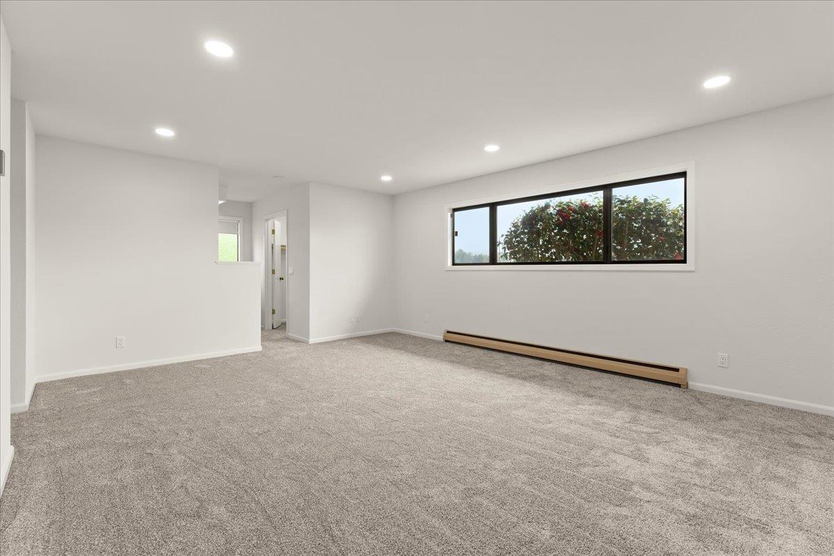 Detail Gallery Image 13 of 44 For 101 Cowles Rd, Watsonville,  CA 95076 - 3 Beds | 2/1 Baths