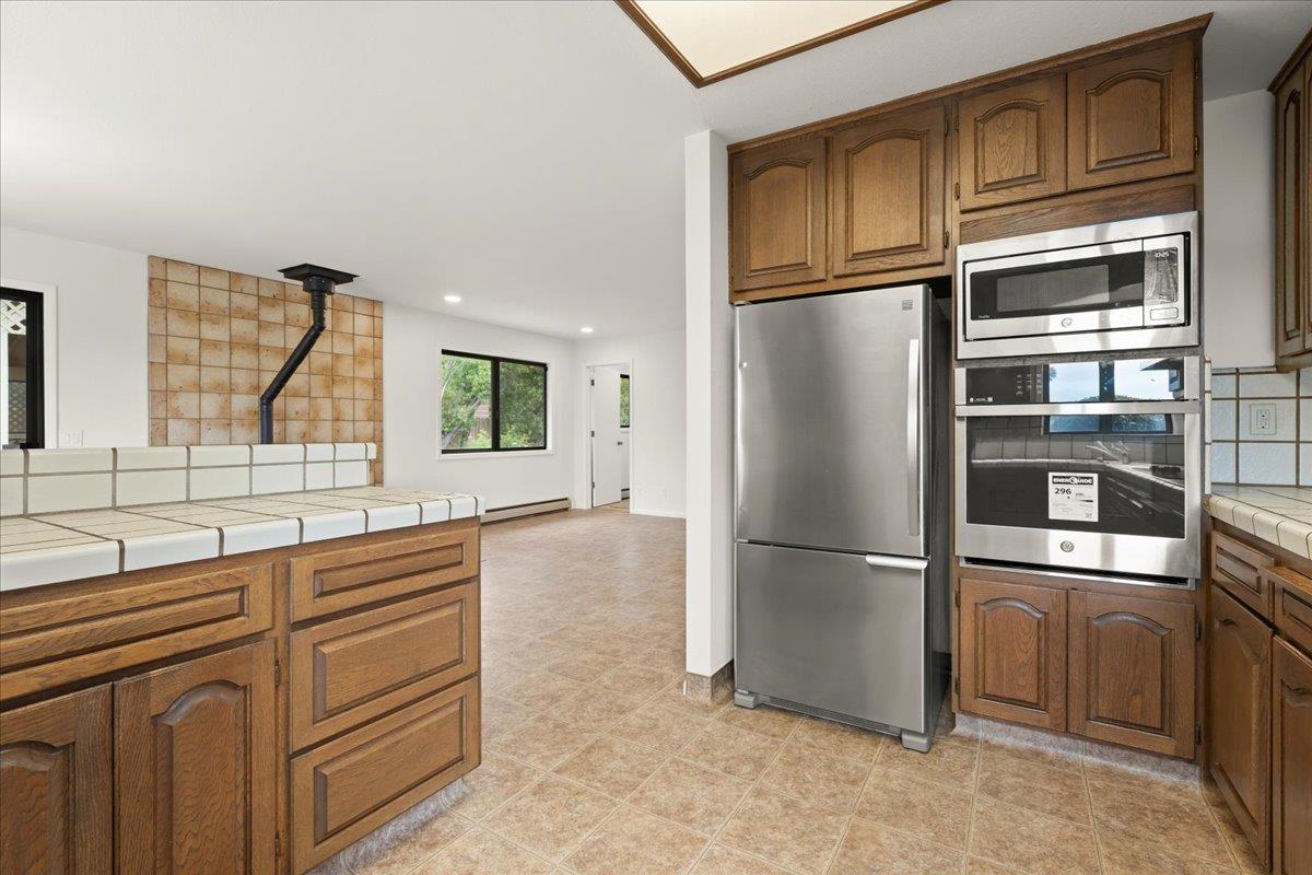 Detail Gallery Image 23 of 44 For 101 Cowles Rd, Watsonville,  CA 95076 - 3 Beds | 2/1 Baths