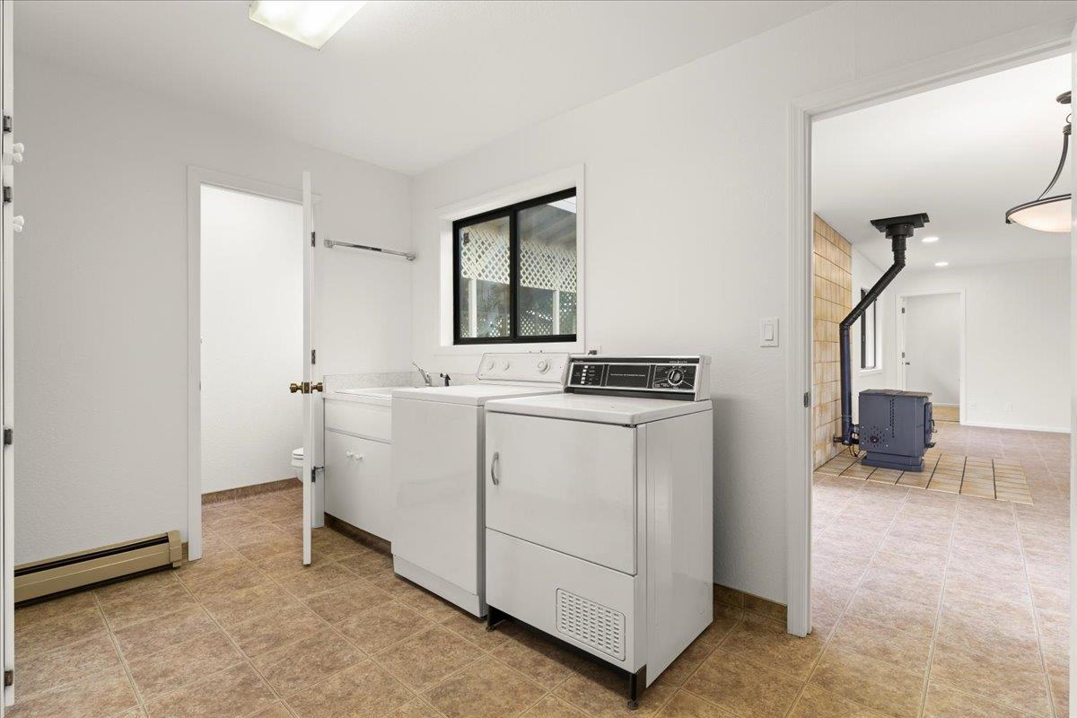 Detail Gallery Image 25 of 44 For 101 Cowles Rd, Watsonville,  CA 95076 - 3 Beds | 2/1 Baths