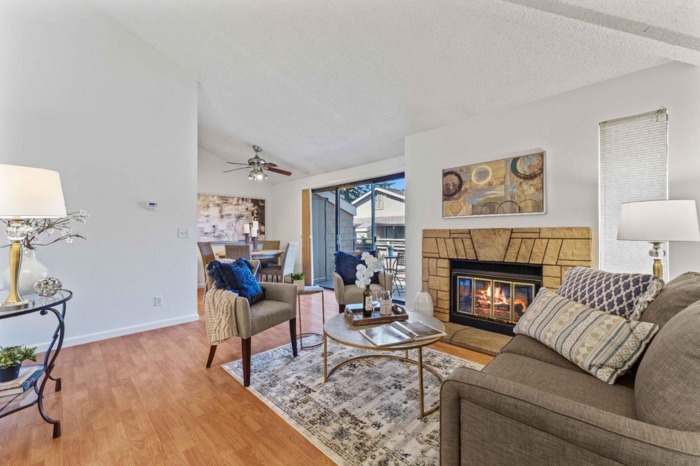 Detail Gallery Image 1 of 18 For 5536 Makati Cir, San Jose,  CA 95123 - 1 Beds | 1 Baths