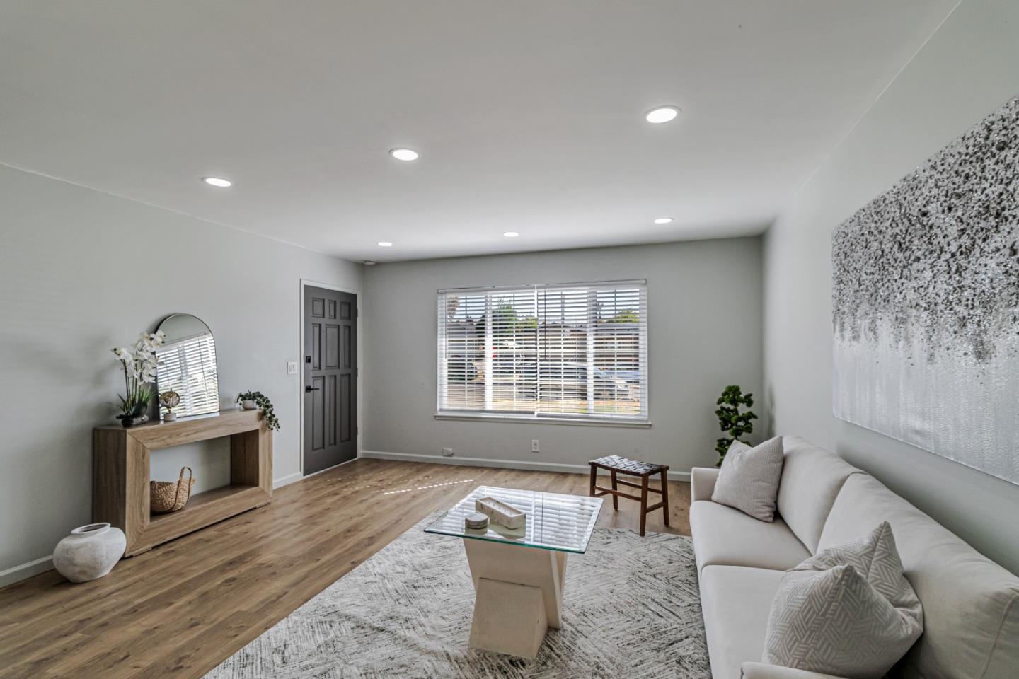 Detail Gallery Image 7 of 35 For 1995 Sumatra Ave, San Jose,  CA 95122 - 4 Beds | 3 Baths