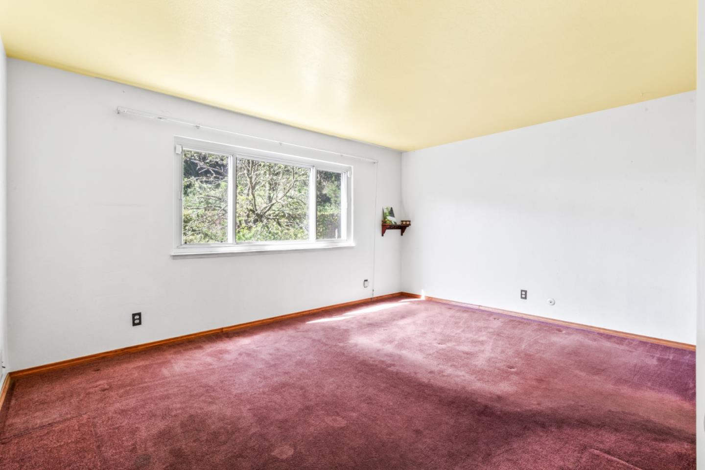 Detail Gallery Image 16 of 46 For 27 John Glenn Cir, Daly City,  CA 94015 - 5 Beds | 3 Baths