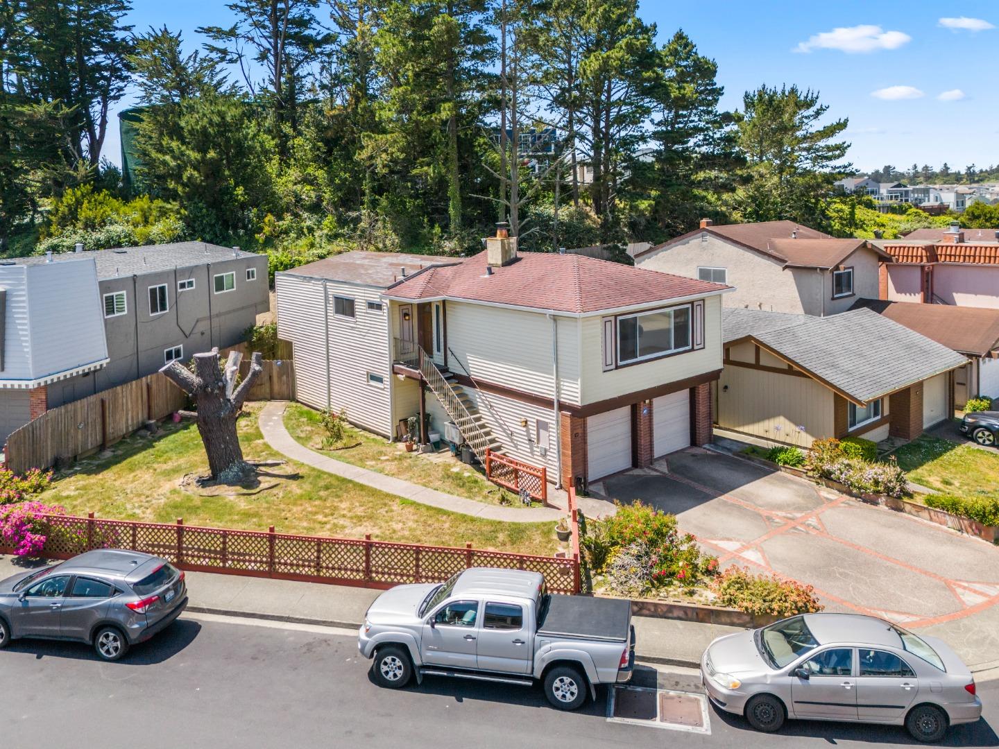 Detail Gallery Image 41 of 46 For 27 John Glenn Cir, Daly City,  CA 94015 - 5 Beds | 3 Baths