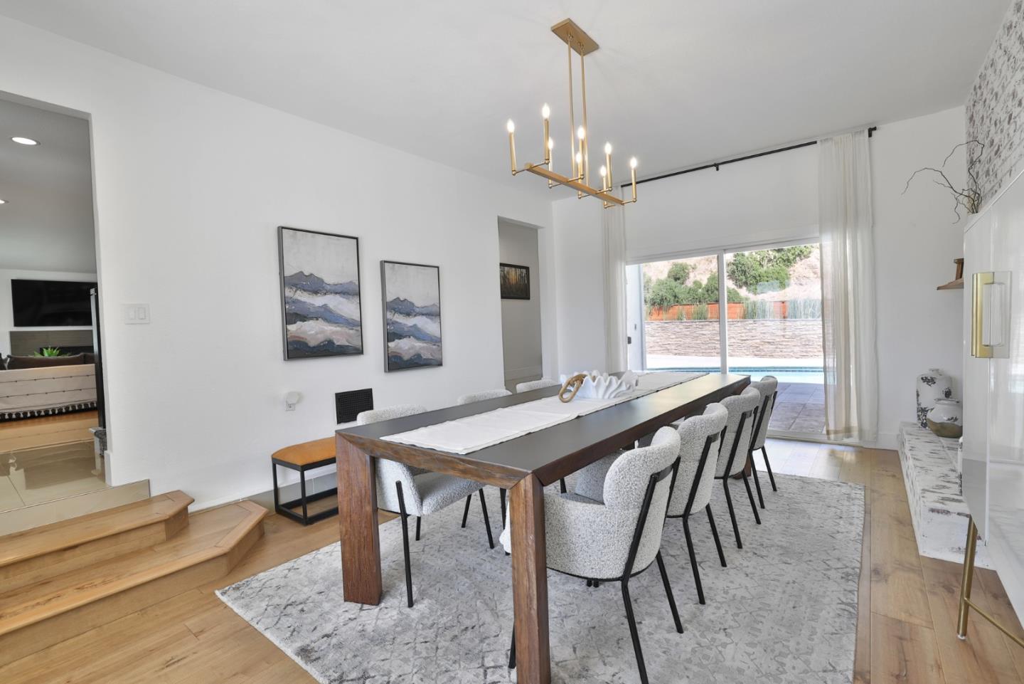 Detail Gallery Image 16 of 76 For 950 Macduff Ct, San Jose,  CA 95127 - 5 Beds | 3/1 Baths
