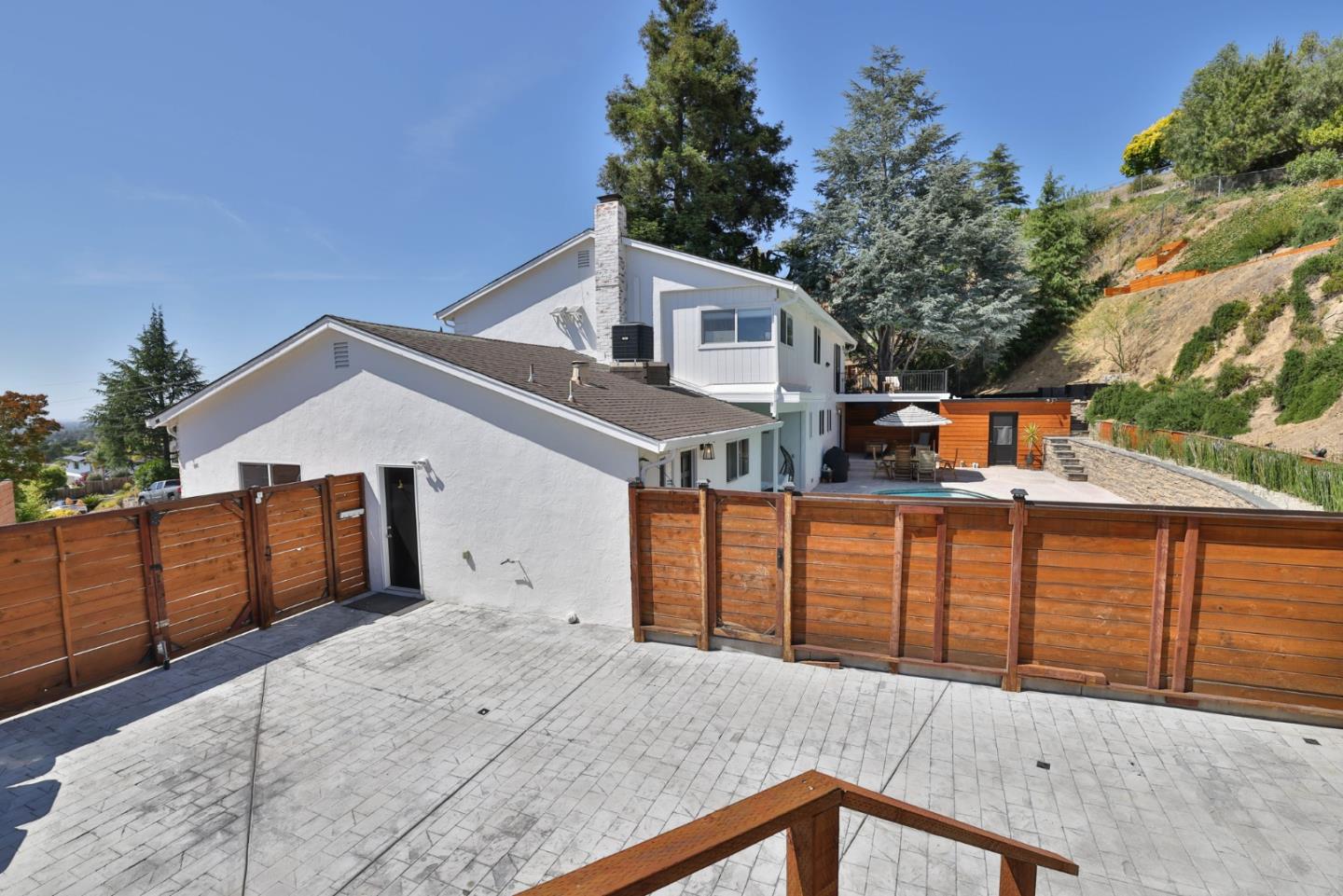 Detail Gallery Image 41 of 76 For 950 Macduff Ct, San Jose,  CA 95127 - 5 Beds | 3/1 Baths