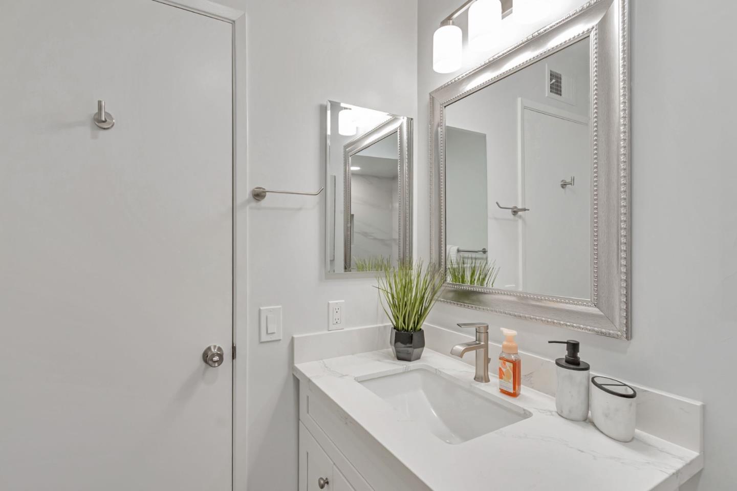 Detail Gallery Image 41 of 68 For 2398 Shoreside Ct, Santa Clara,  CA 95054 - 3 Beds | 2 Baths