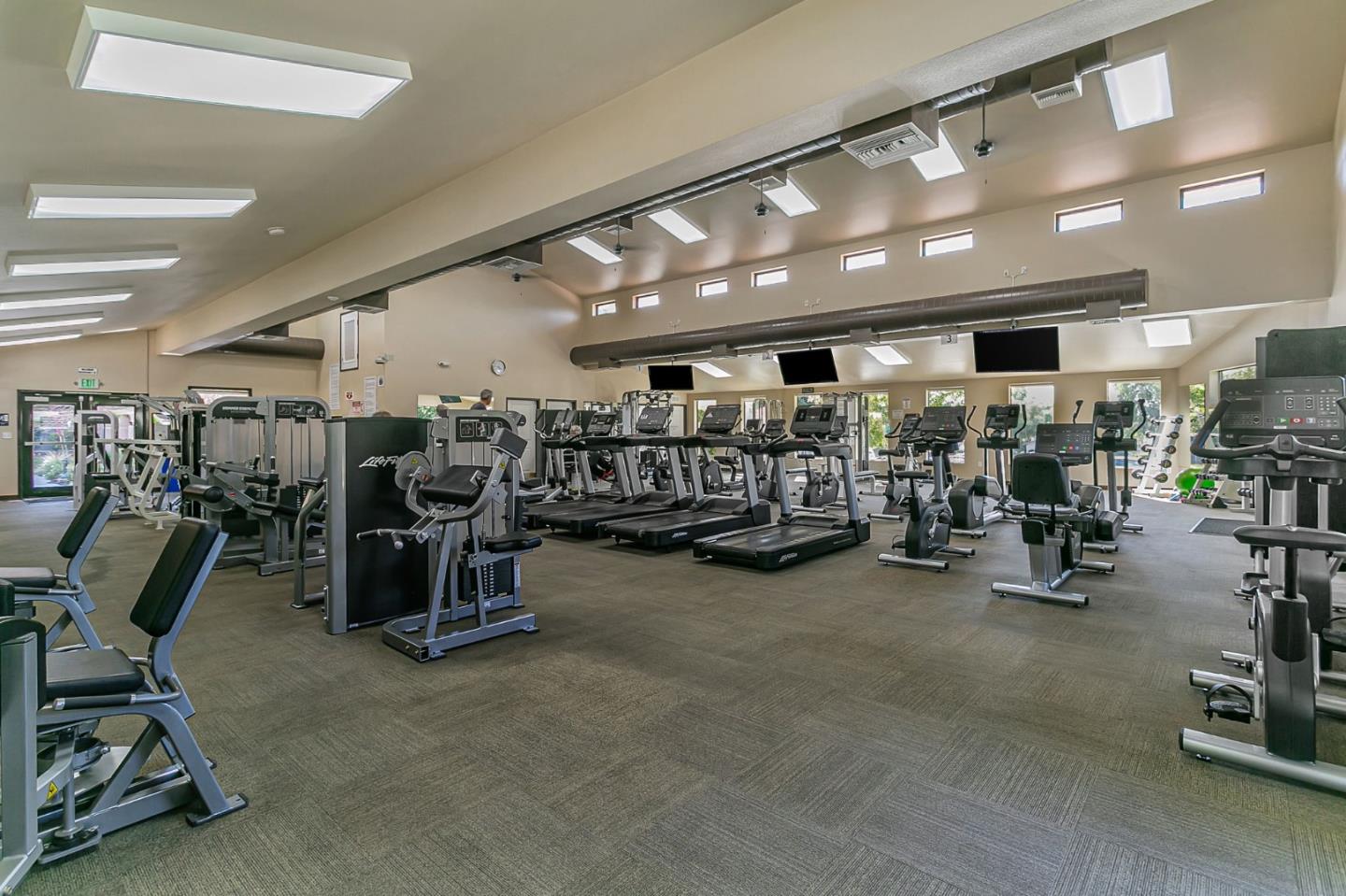 Detail Gallery Image 42 of 49 For 9042 Village View Loop, San Jose,  CA 95135 - 2 Beds | 2/1 Baths
