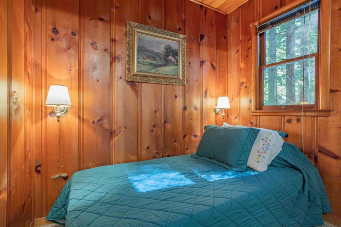 Detail Gallery Image 12 of 35 For 17290 Big Basin Way, Boulder Creek,  CA 95006 - 1 Beds | 1/1 Baths