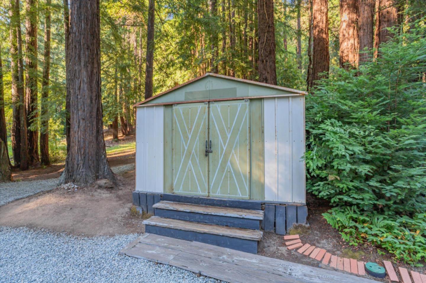 Detail Gallery Image 32 of 35 For 17290 Big Basin Way, Boulder Creek,  CA 95006 - 1 Beds | 1/1 Baths