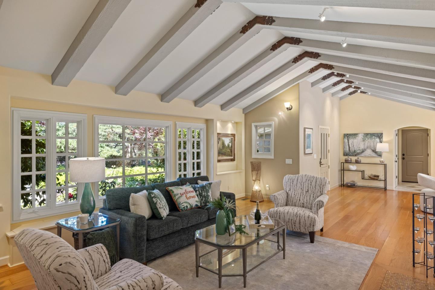 Detail Gallery Image 10 of 52 For 24320 San Pedro Ln, Carmel,  CA 93923 - 3 Beds | 2 Baths