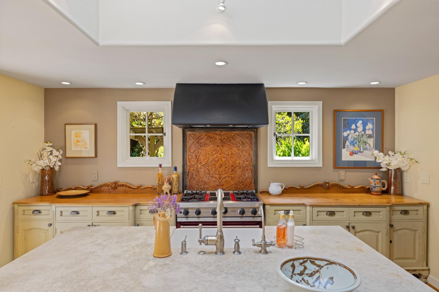 Detail Gallery Image 15 of 52 For 24320 San Pedro Ln, Carmel,  CA 93923 - 3 Beds | 2 Baths