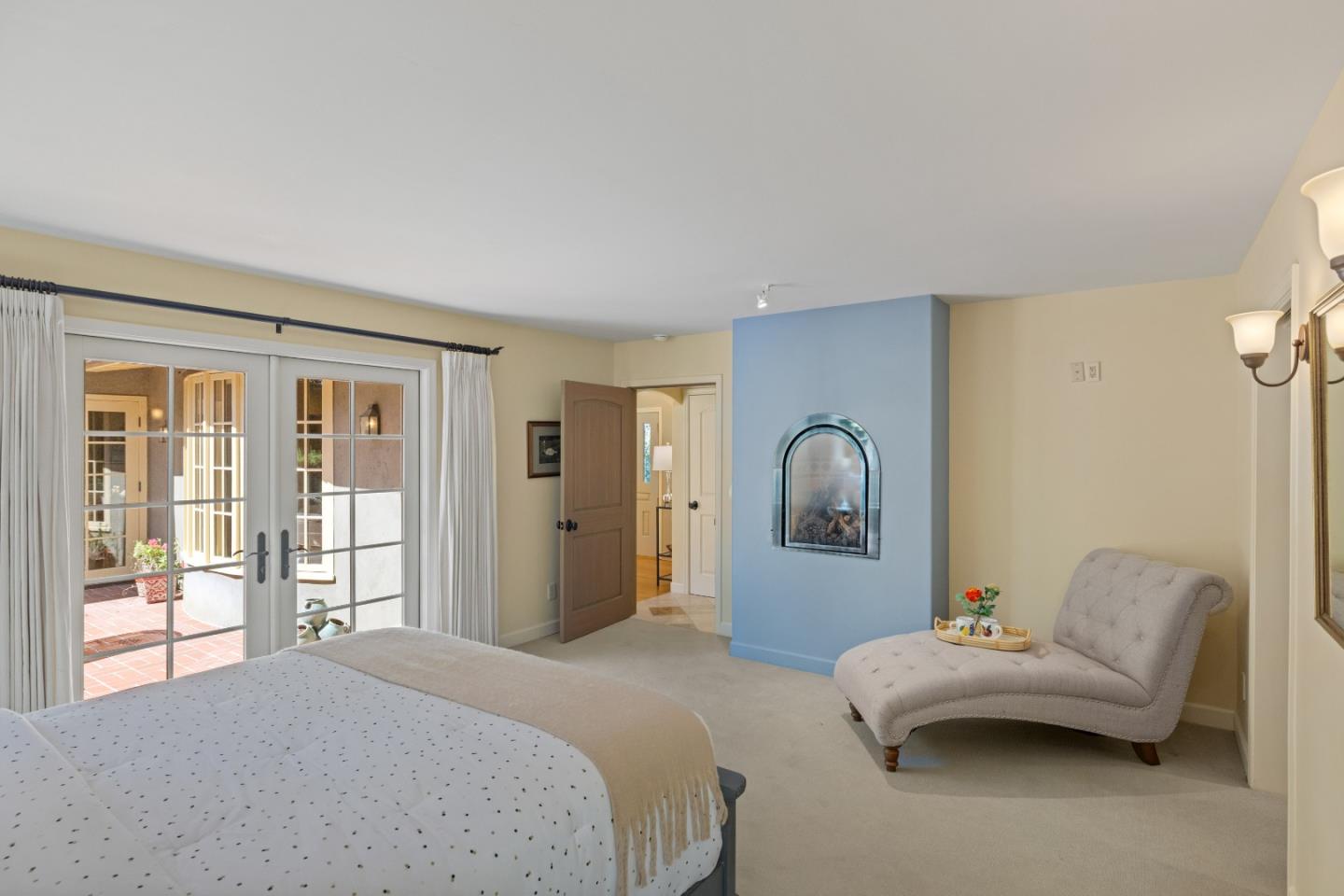 Detail Gallery Image 25 of 52 For 24320 San Pedro Ln, Carmel,  CA 93923 - 3 Beds | 2 Baths