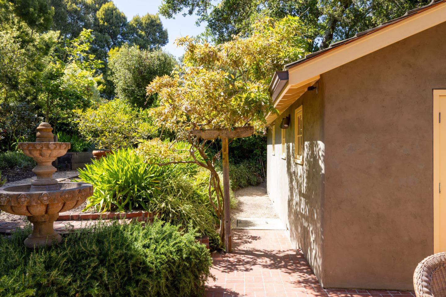 Detail Gallery Image 39 of 52 For 24320 San Pedro Ln, Carmel,  CA 93923 - 3 Beds | 2 Baths