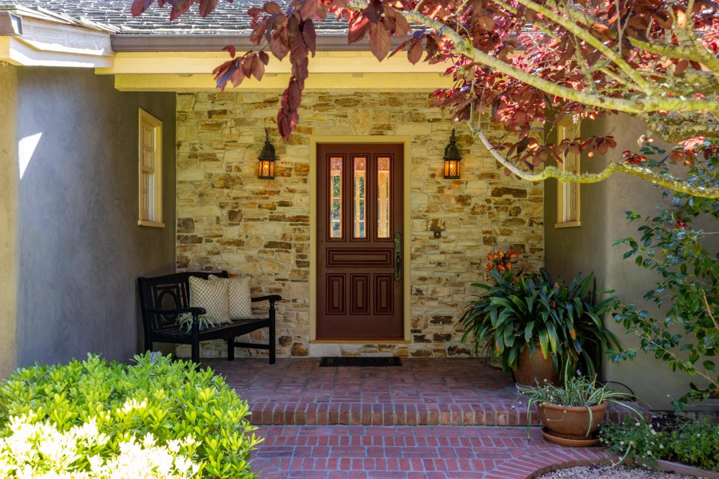 Detail Gallery Image 4 of 52 For 24320 San Pedro Ln, Carmel,  CA 93923 - 3 Beds | 2 Baths