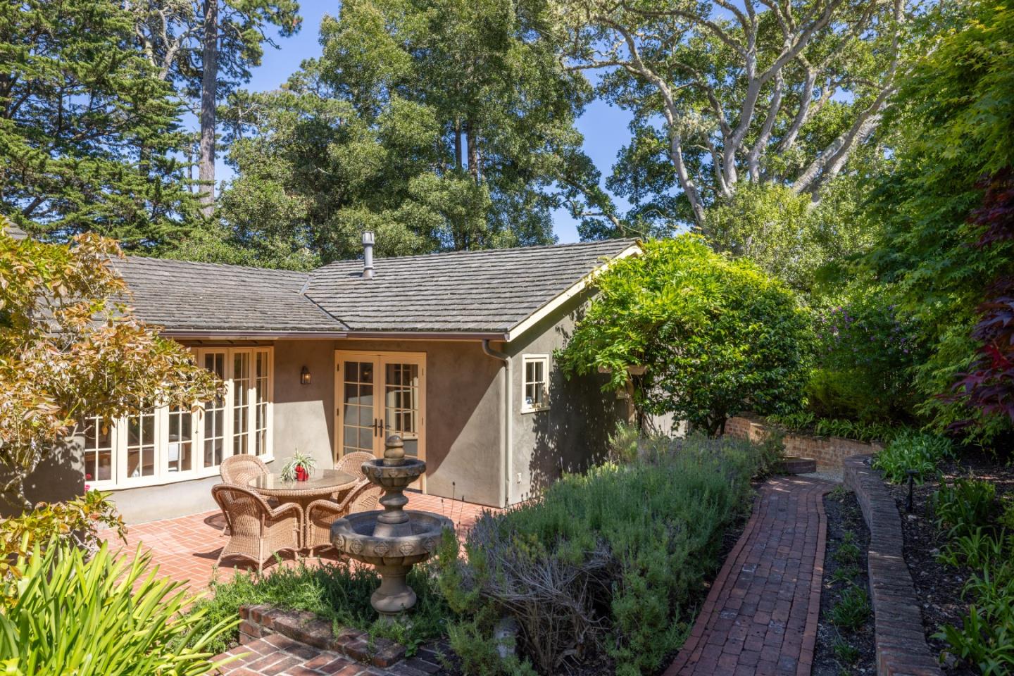 Detail Gallery Image 40 of 52 For 24320 San Pedro Ln, Carmel,  CA 93923 - 3 Beds | 2 Baths
