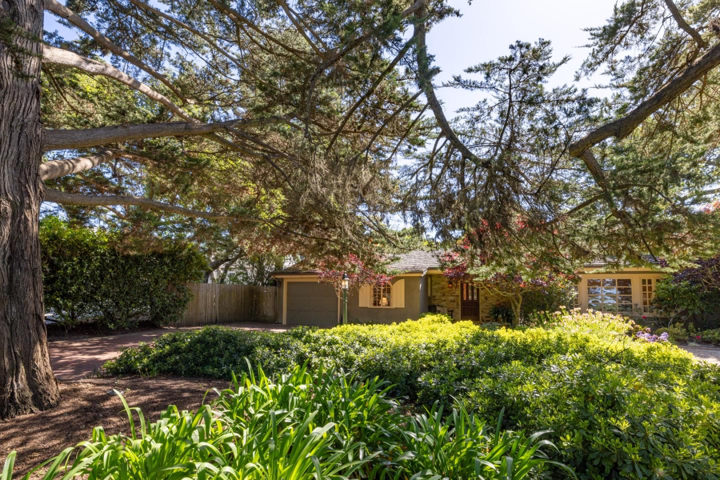 Detail Gallery Image 46 of 52 For 24320 San Pedro Ln, Carmel,  CA 93923 - 3 Beds | 2 Baths