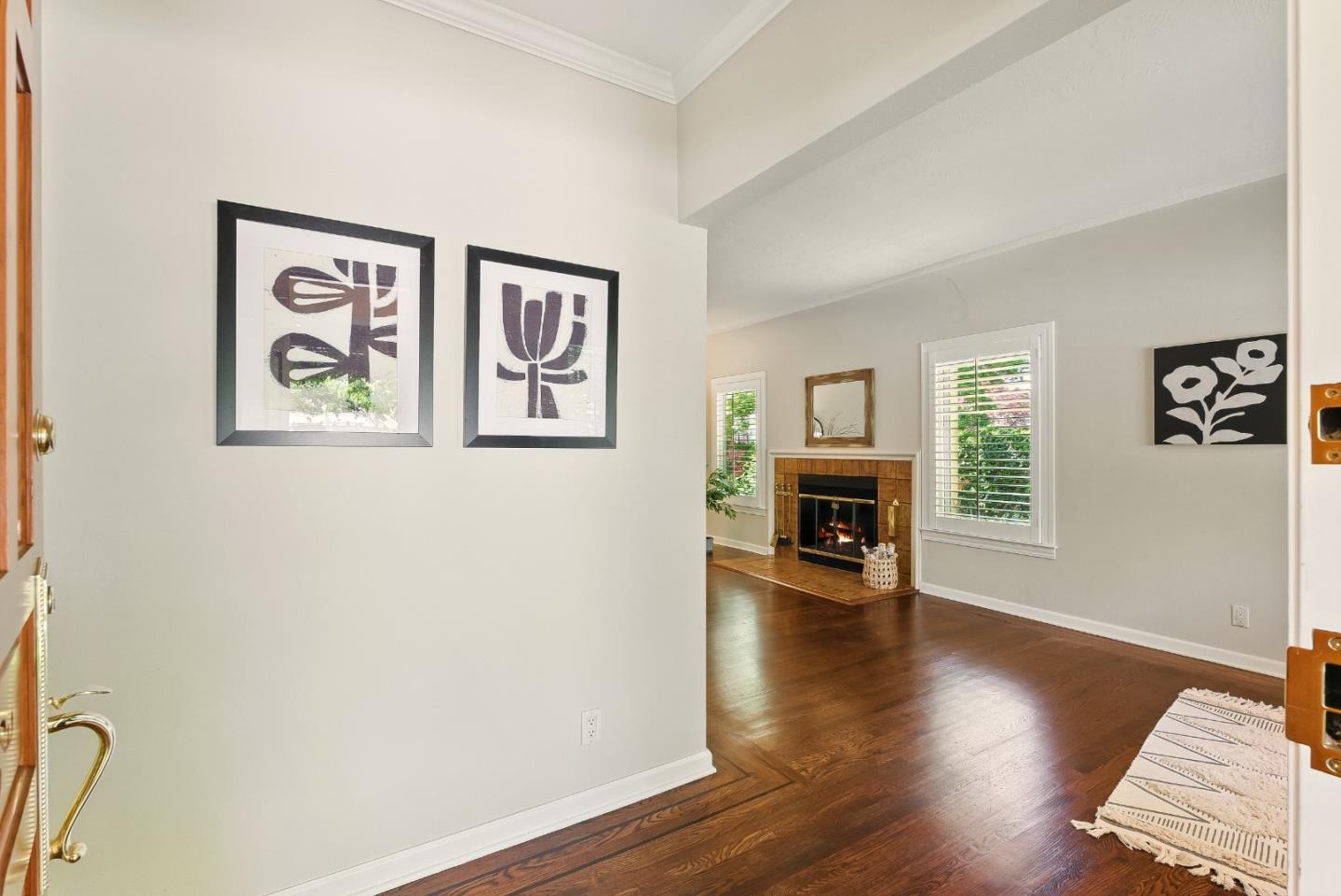 Detail Gallery Image 10 of 55 For 435 Edgewood Rd, Redwood City,  CA 94062 - 3 Beds | 2 Baths