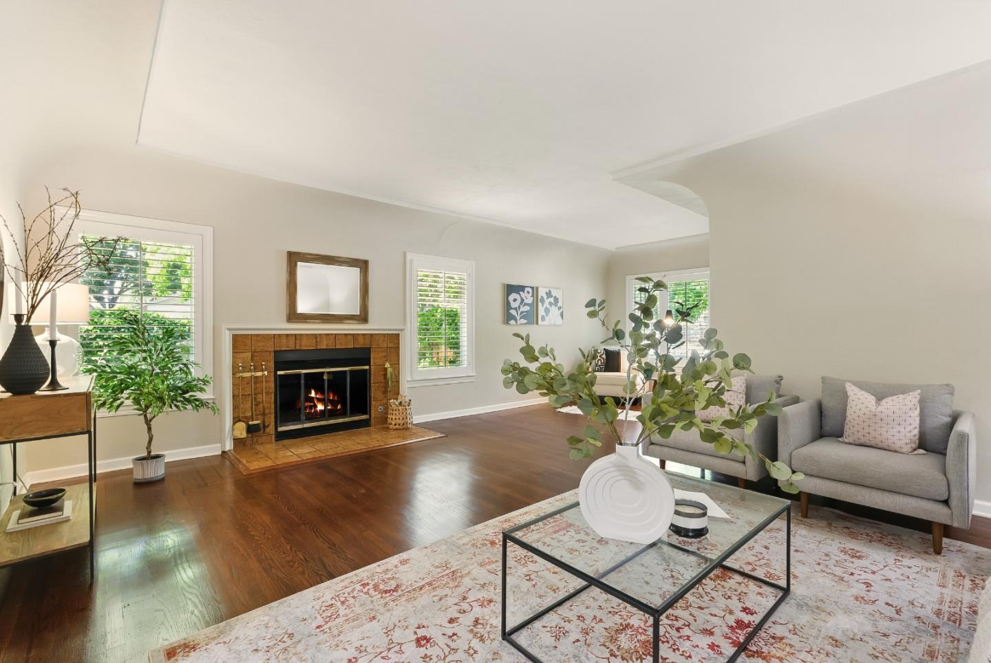 Detail Gallery Image 12 of 55 For 435 Edgewood Rd, Redwood City,  CA 94062 - 3 Beds | 2 Baths
