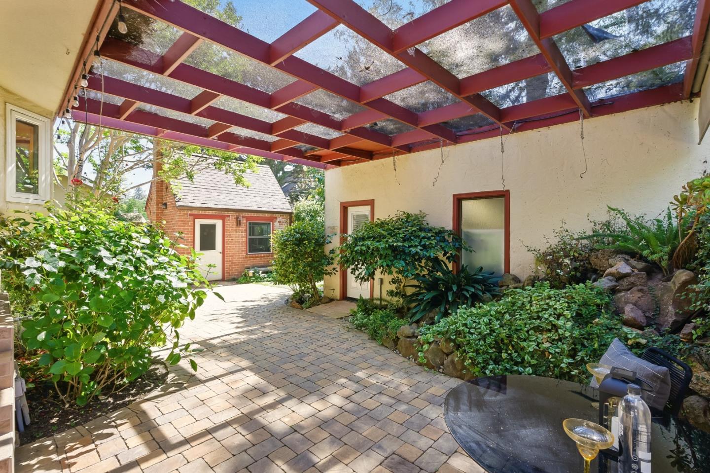 Detail Gallery Image 41 of 55 For 435 Edgewood Rd, Redwood City,  CA 94062 - 3 Beds | 2 Baths