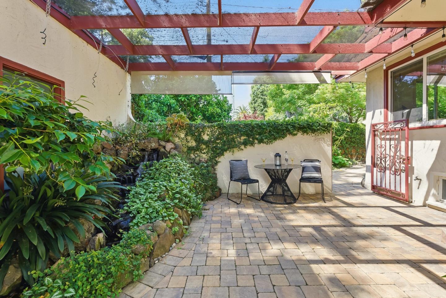 Detail Gallery Image 48 of 55 For 435 Edgewood Rd, Redwood City,  CA 94062 - 3 Beds | 2 Baths