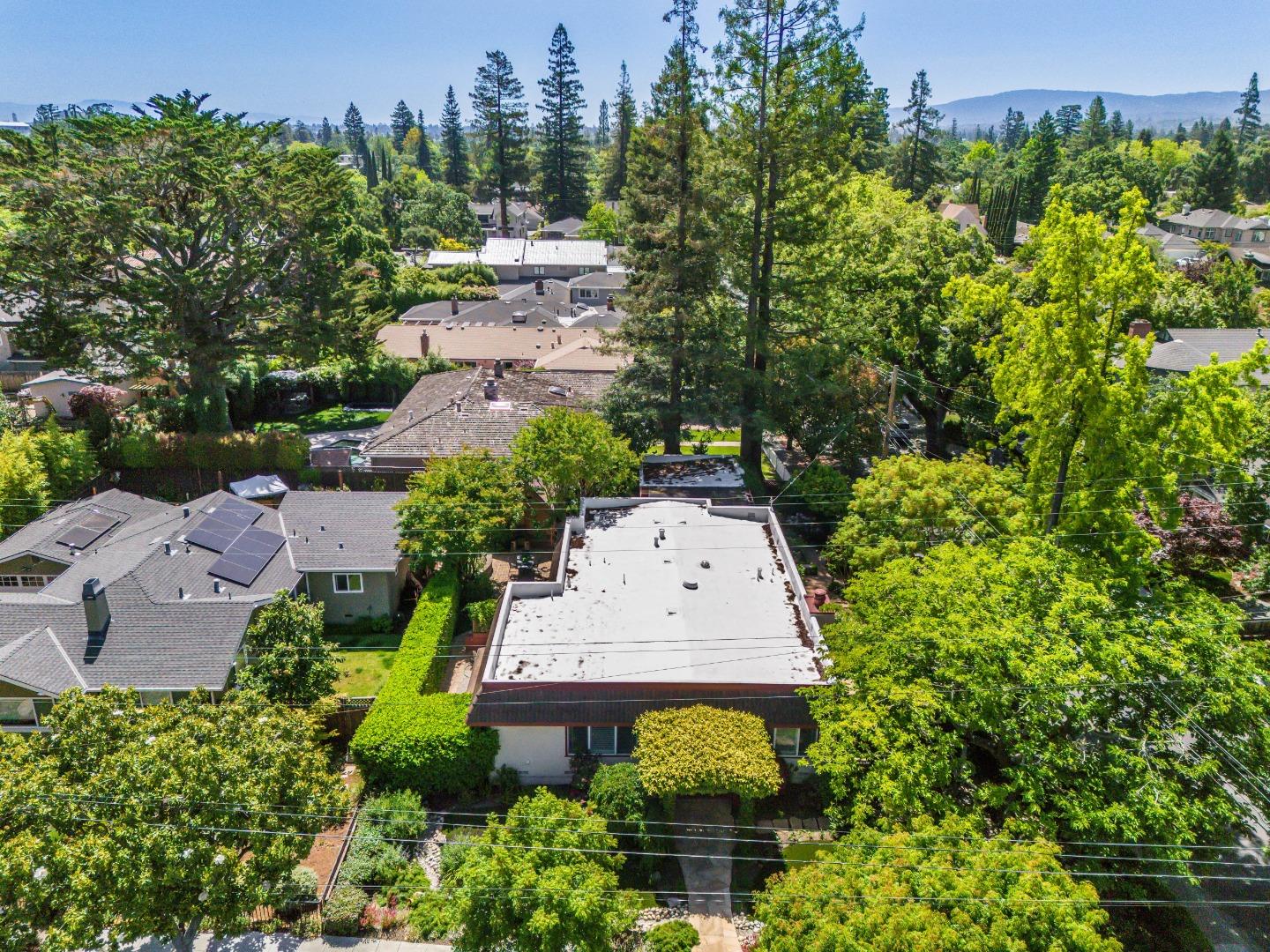 Detail Gallery Image 51 of 55 For 435 Edgewood Rd, Redwood City,  CA 94062 - 3 Beds | 2 Baths