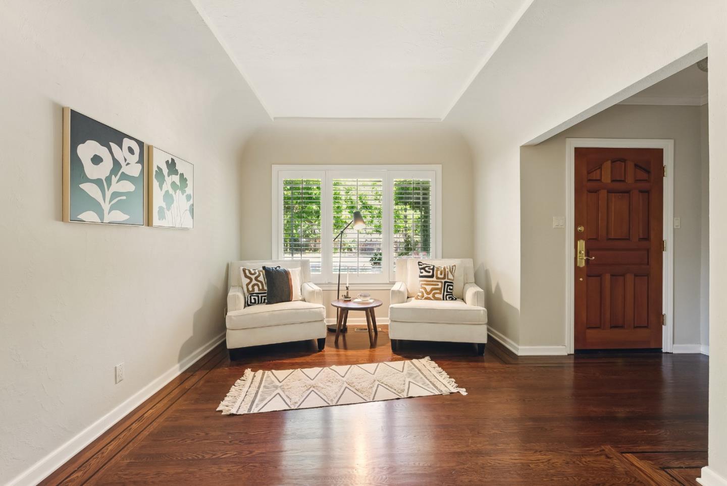 Detail Gallery Image 9 of 55 For 435 Edgewood Rd, Redwood City,  CA 94062 - 3 Beds | 2 Baths