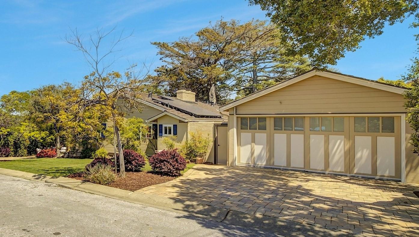 Detail Gallery Image 2 of 66 For 500 South Rd, Belmont,  CA 94002 - 3 Beds | 2/1 Baths