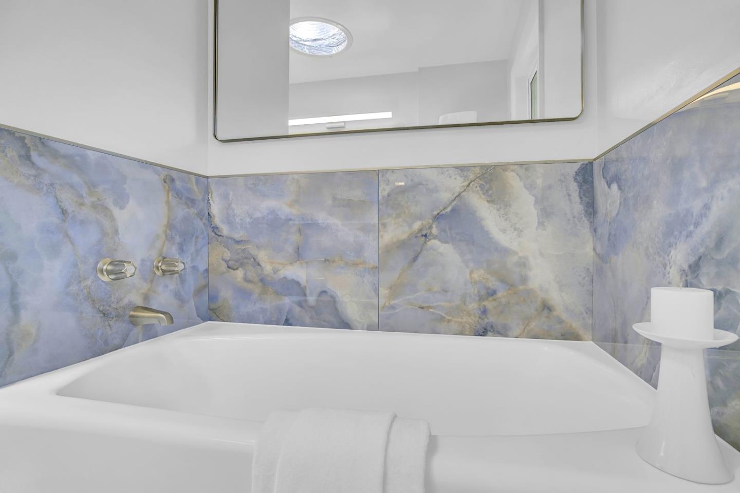 Detail Gallery Image 27 of 66 For 500 South Rd, Belmont,  CA 94002 - 3 Beds | 2/1 Baths