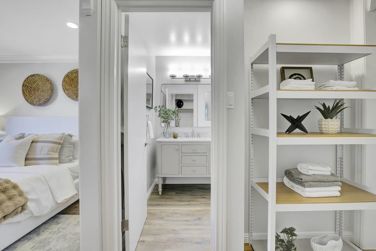 Detail Gallery Image 35 of 66 For 500 South Rd, Belmont,  CA 94002 - 3 Beds | 2/1 Baths