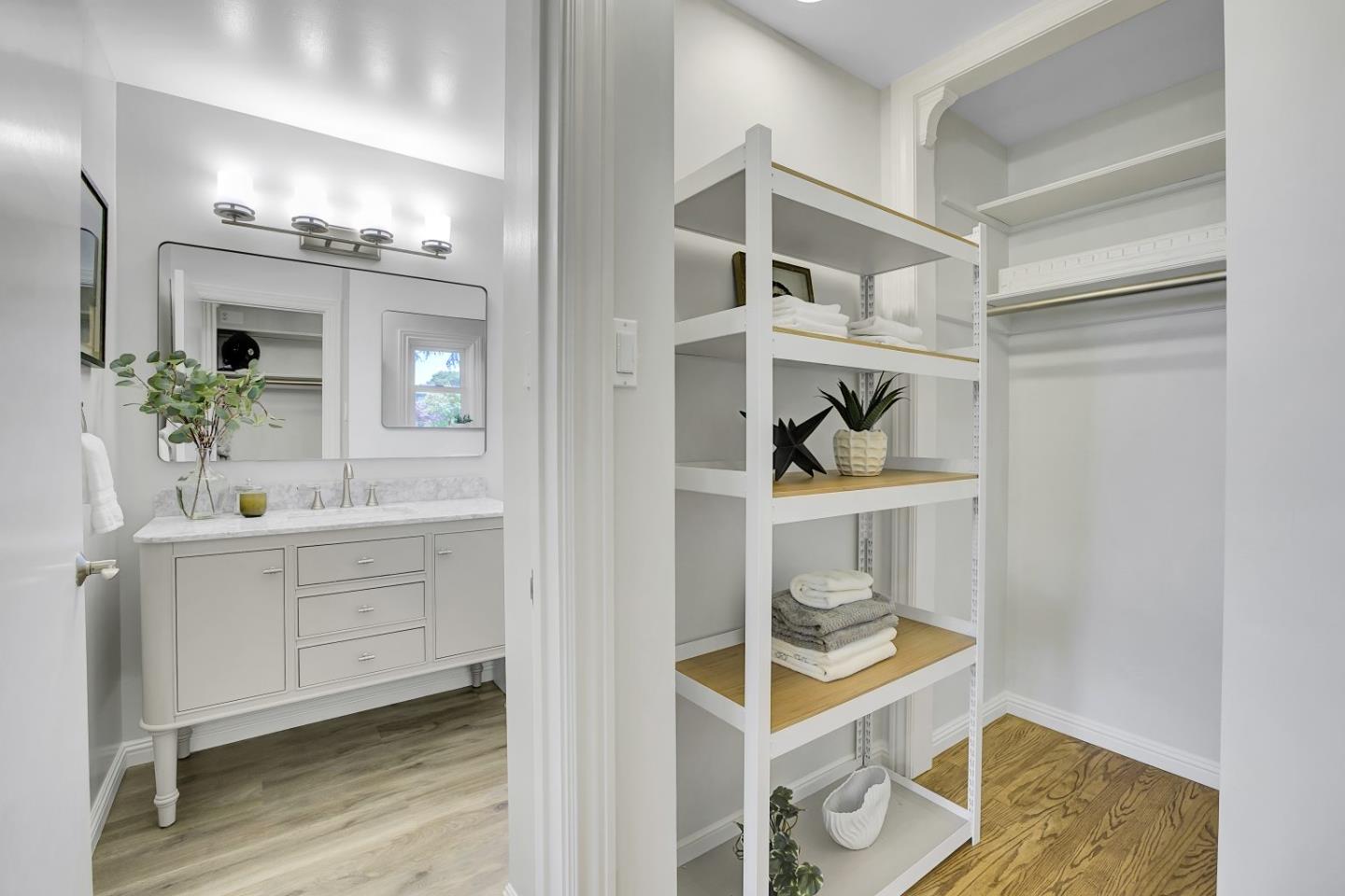 Detail Gallery Image 36 of 66 For 500 South Rd, Belmont,  CA 94002 - 3 Beds | 2/1 Baths