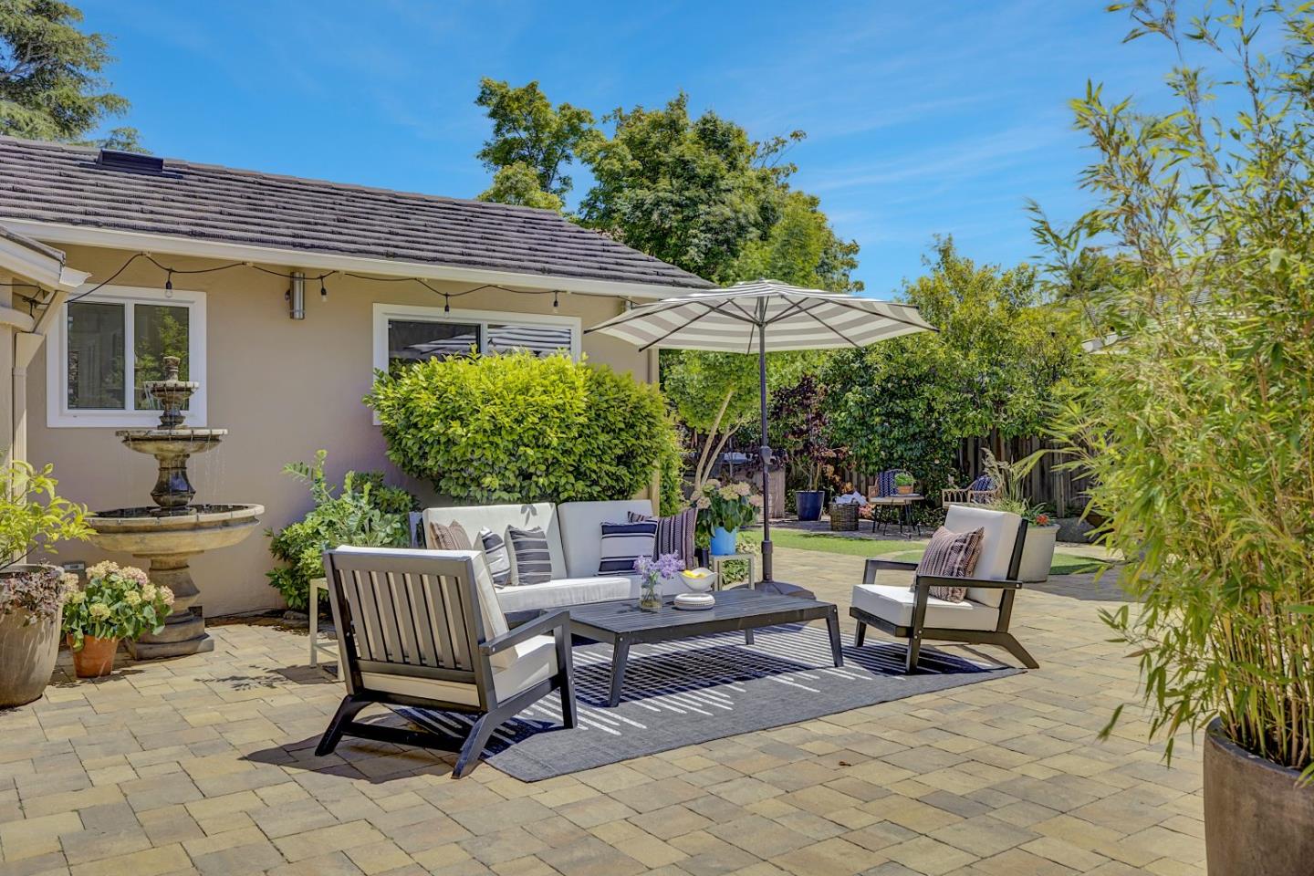 Detail Gallery Image 39 of 66 For 500 South Rd, Belmont,  CA 94002 - 3 Beds | 2/1 Baths