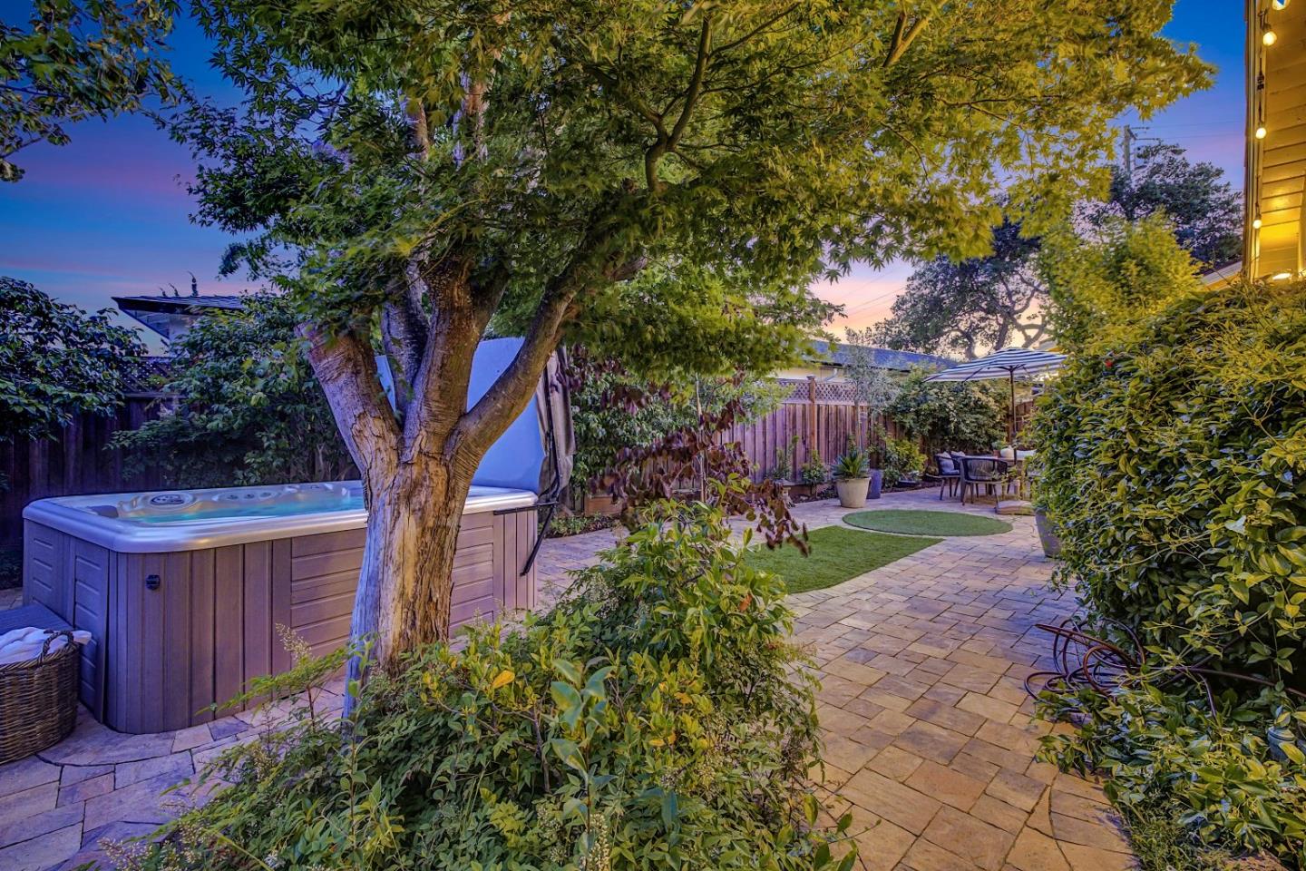 Detail Gallery Image 47 of 66 For 500 South Rd, Belmont,  CA 94002 - 3 Beds | 2/1 Baths