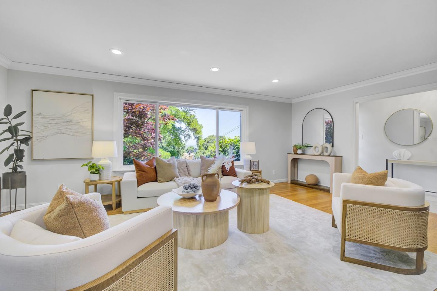 Detail Gallery Image 9 of 66 For 500 South Rd, Belmont,  CA 94002 - 3 Beds | 2/1 Baths