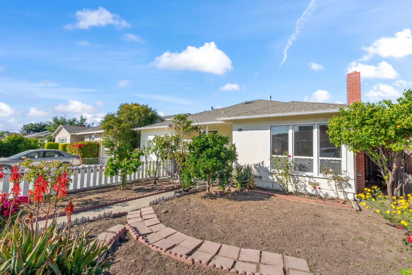 Detail Gallery Image 3 of 28 For 316 N Kingston St, San Mateo,  CA 94401 - 3 Beds | 1 Baths