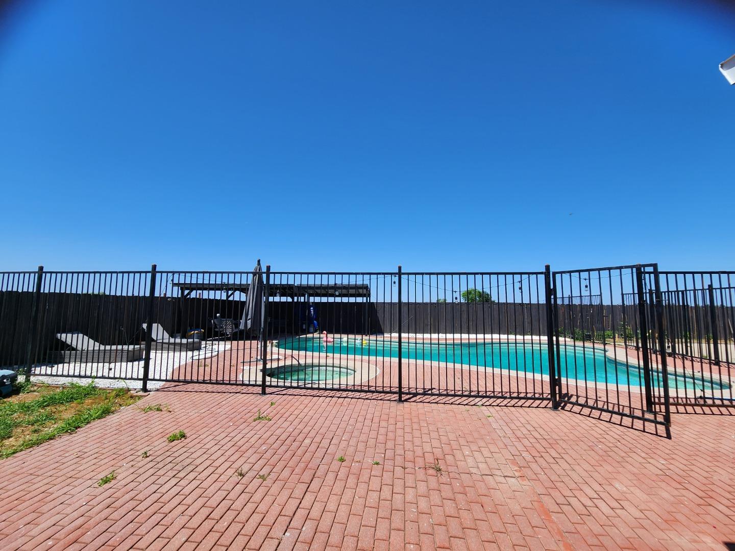 Detail Gallery Image 18 of 22 For 601 Weyer Rd, Modesto,  CA 95357 - 3 Beds | 2/1 Baths