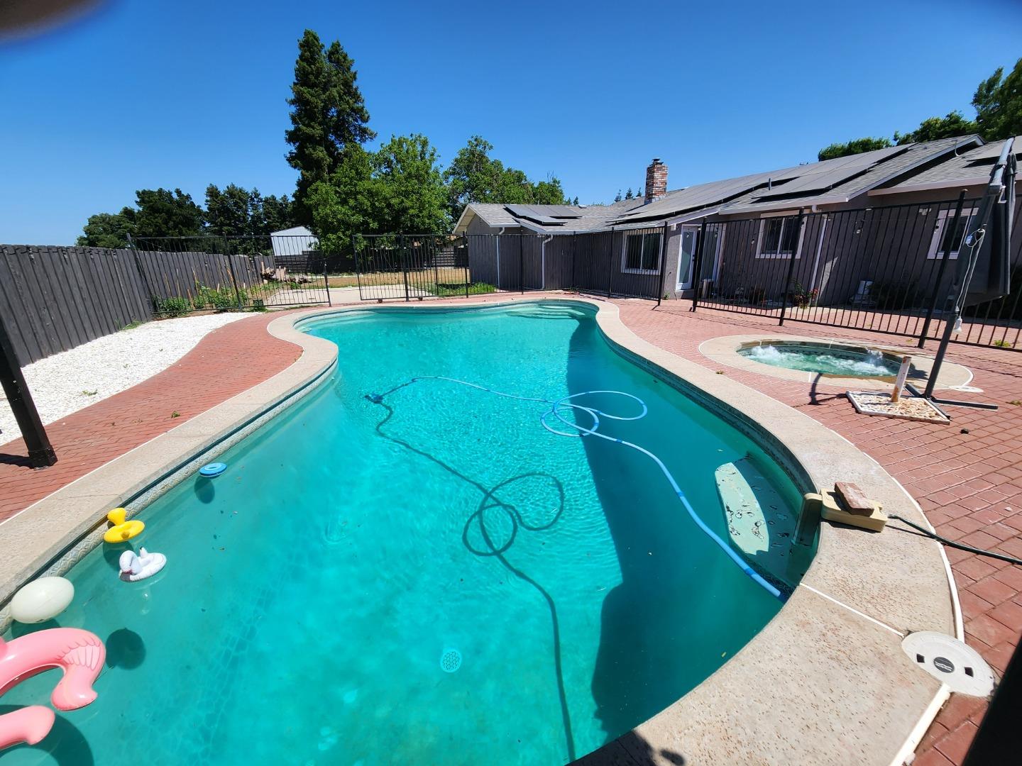 Detail Gallery Image 20 of 22 For 601 Weyer Rd, Modesto,  CA 95357 - 3 Beds | 2/1 Baths