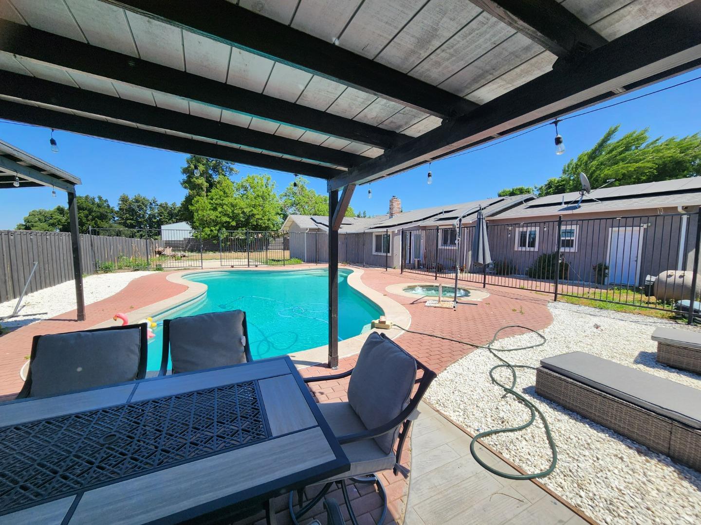 Detail Gallery Image 22 of 22 For 601 Weyer Rd, Modesto,  CA 95357 - 3 Beds | 2/1 Baths