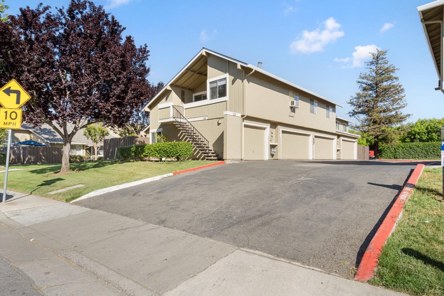 Detail Gallery Image 22 of 31 For 2340 Warfield Way #B,  San Jose,  CA 95122 - 2 Beds | 1 Baths
