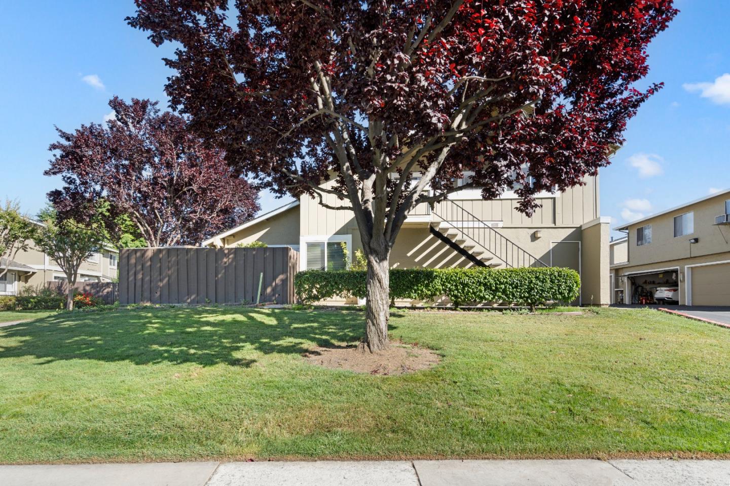 Detail Gallery Image 28 of 31 For 2340 Warfield Way #B,  San Jose,  CA 95122 - 2 Beds | 1 Baths