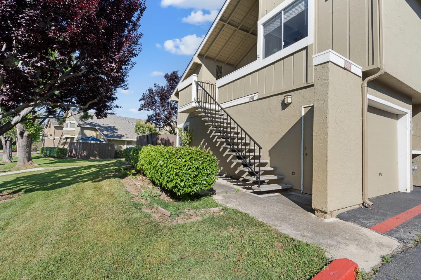 Detail Gallery Image 29 of 31 For 2340 Warfield Way #B,  San Jose,  CA 95122 - 2 Beds | 1 Baths