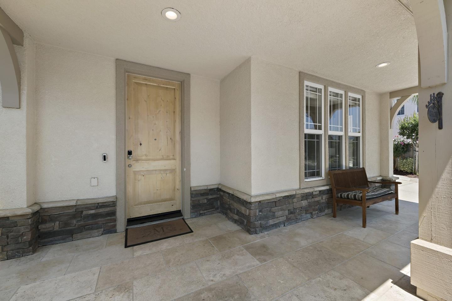 Detail Gallery Image 19 of 59 For 2530 Muirfield Way, Gilroy,  CA 95020 - 5 Beds | 4/1 Baths