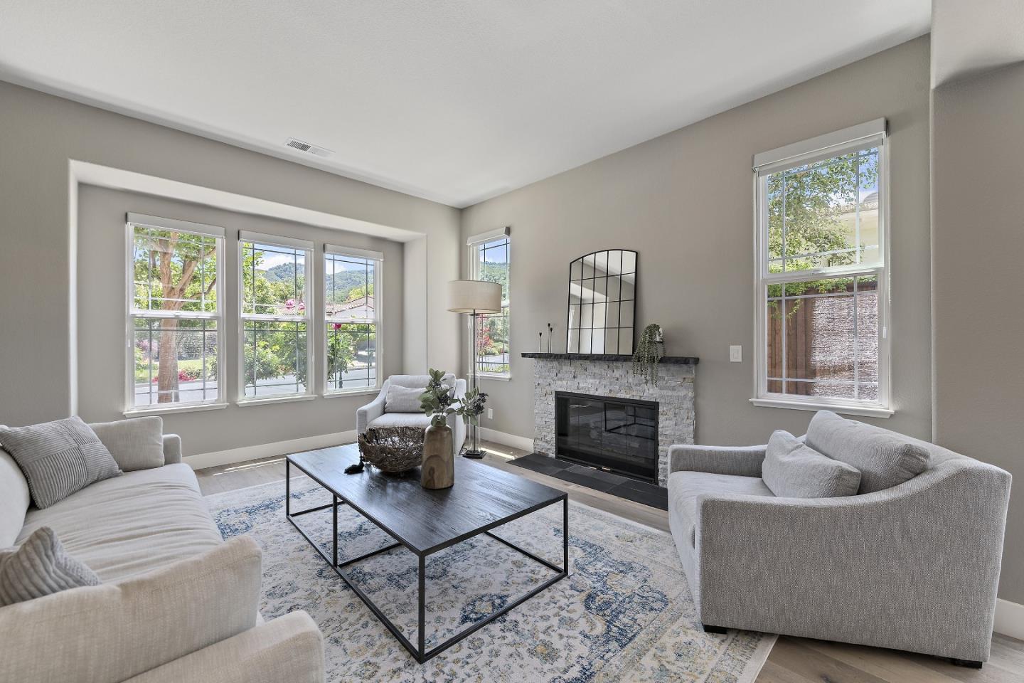 Detail Gallery Image 22 of 59 For 2530 Muirfield Way, Gilroy,  CA 95020 - 5 Beds | 4/1 Baths