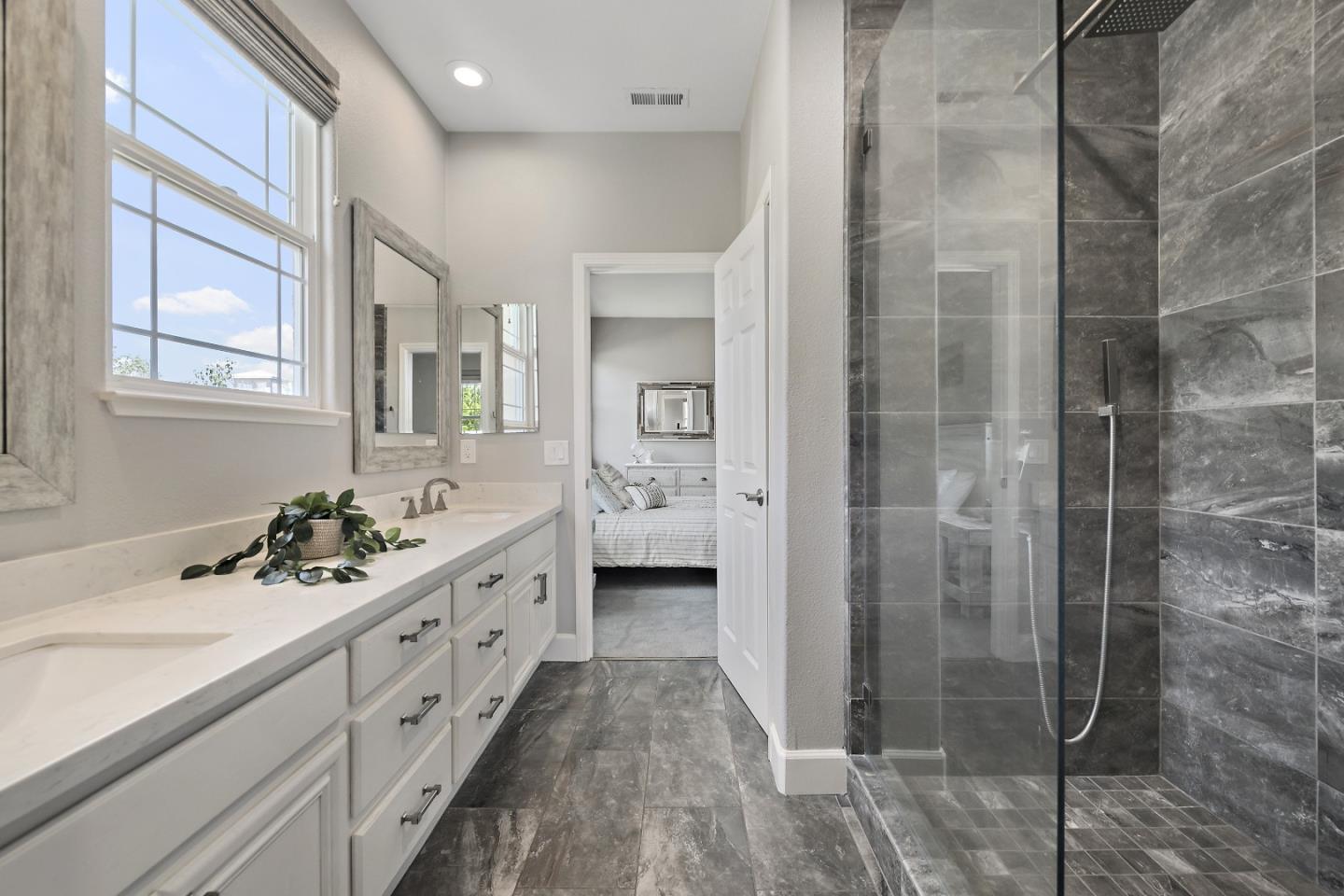 Detail Gallery Image 49 of 59 For 2530 Muirfield Way, Gilroy,  CA 95020 - 5 Beds | 4/1 Baths