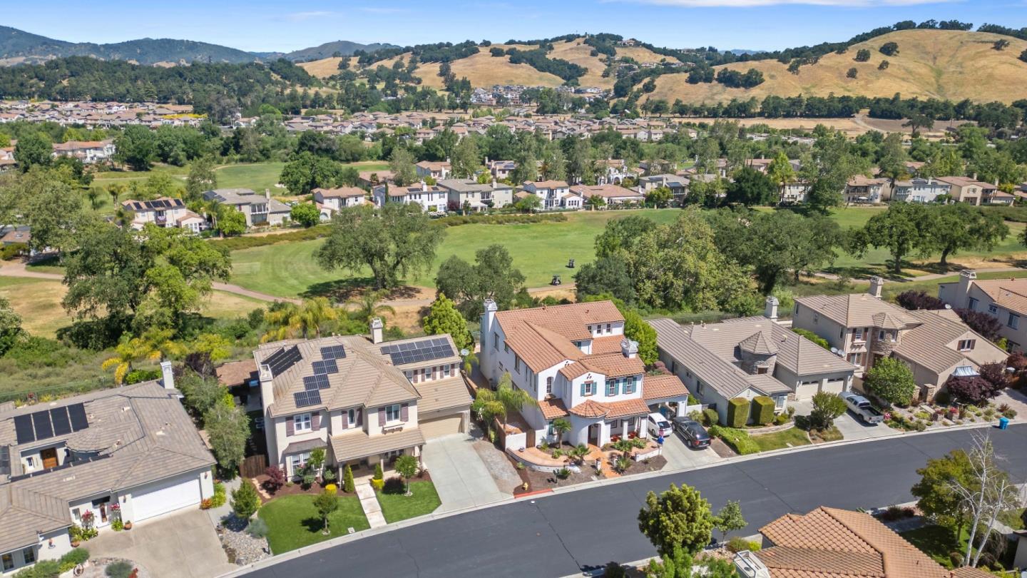 Detail Gallery Image 57 of 59 For 2530 Muirfield Way, Gilroy,  CA 95020 - 5 Beds | 4/1 Baths