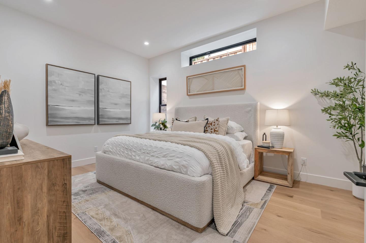 Detail Gallery Image 25 of 35 For 11664 Winding Way, Los Altos,  CA 94024 - 5 Beds | 5 Baths