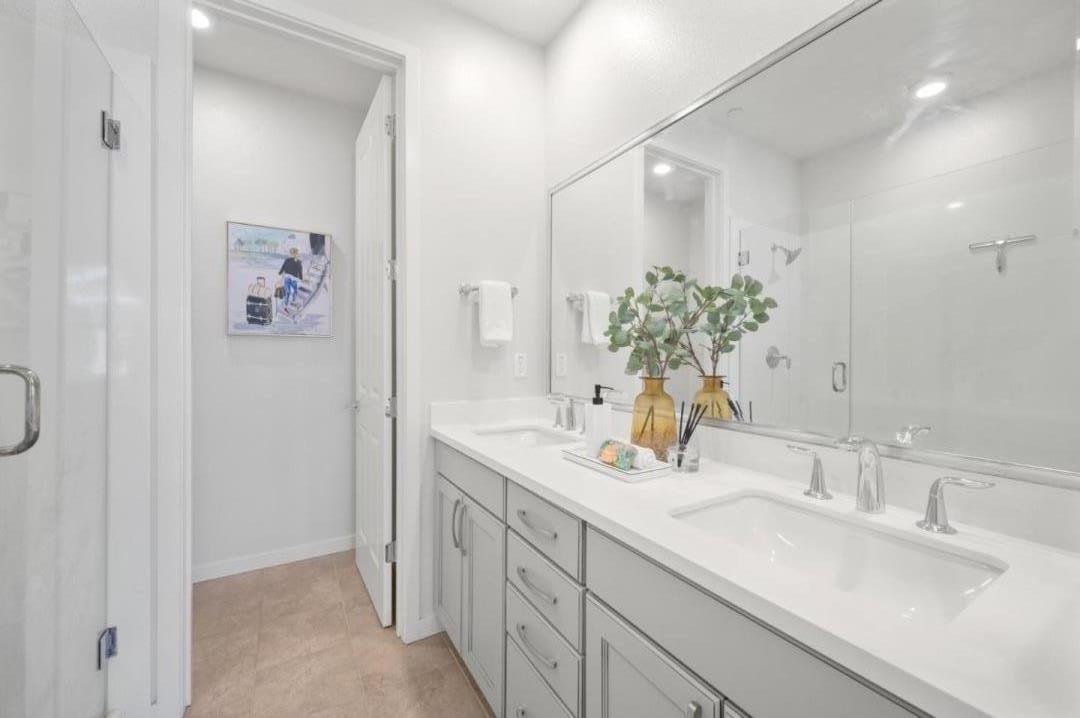 Detail Gallery Image 16 of 45 For 810 Gridley Ter #4,  Sunnyvale,  CA 94085 - 3 Beds | 2/2 Baths