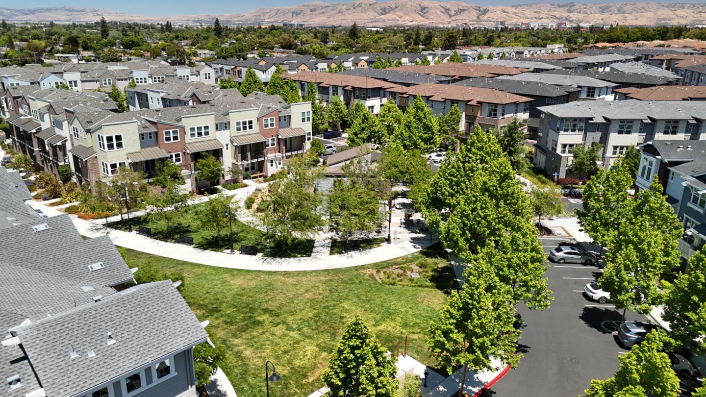Detail Gallery Image 40 of 45 For 810 Gridley Ter #4,  Sunnyvale,  CA 94085 - 3 Beds | 2/2 Baths