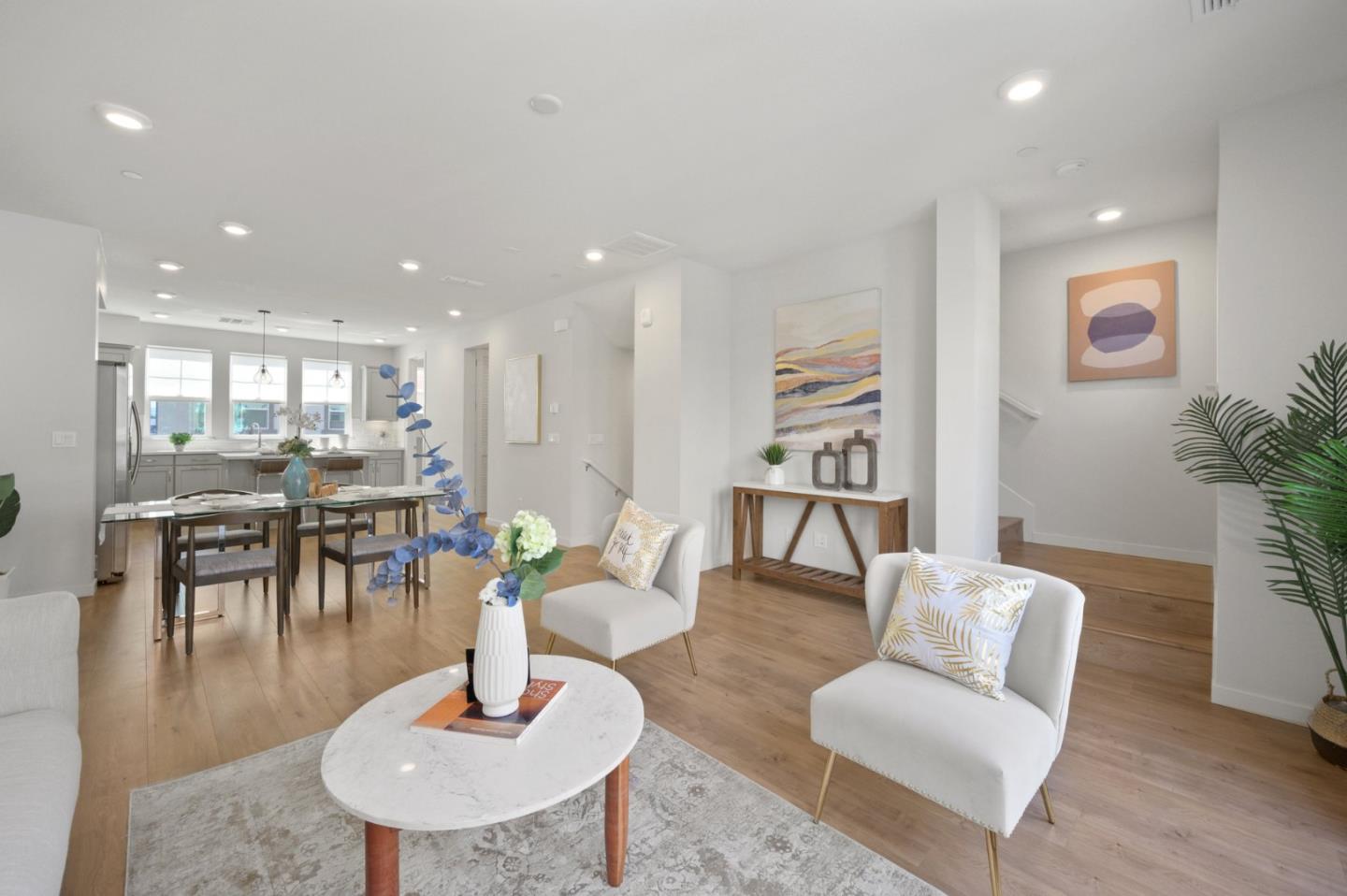 Detail Gallery Image 5 of 45 For 810 Gridley Ter #4,  Sunnyvale,  CA 94085 - 3 Beds | 2/2 Baths